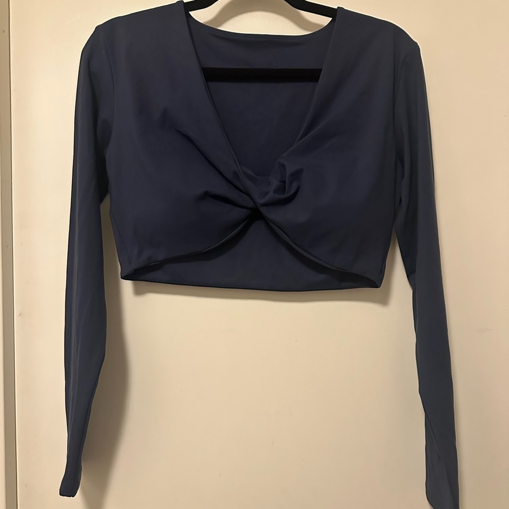 HALARA Navy Long Sleeve Crop Workout Women's Top